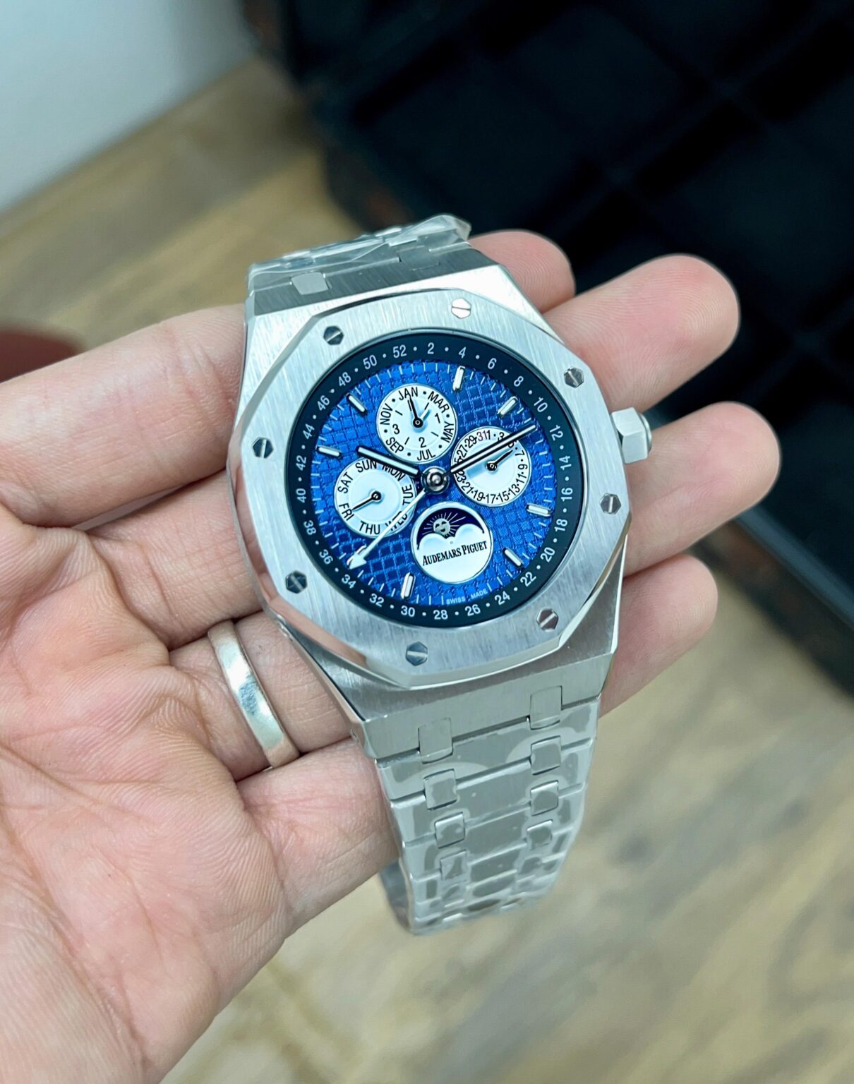 IMG 20241121 WA0028 scaled https://spacetimewatch.com/shop/audemars-piguet-royal-oak-perpetual-calendar/