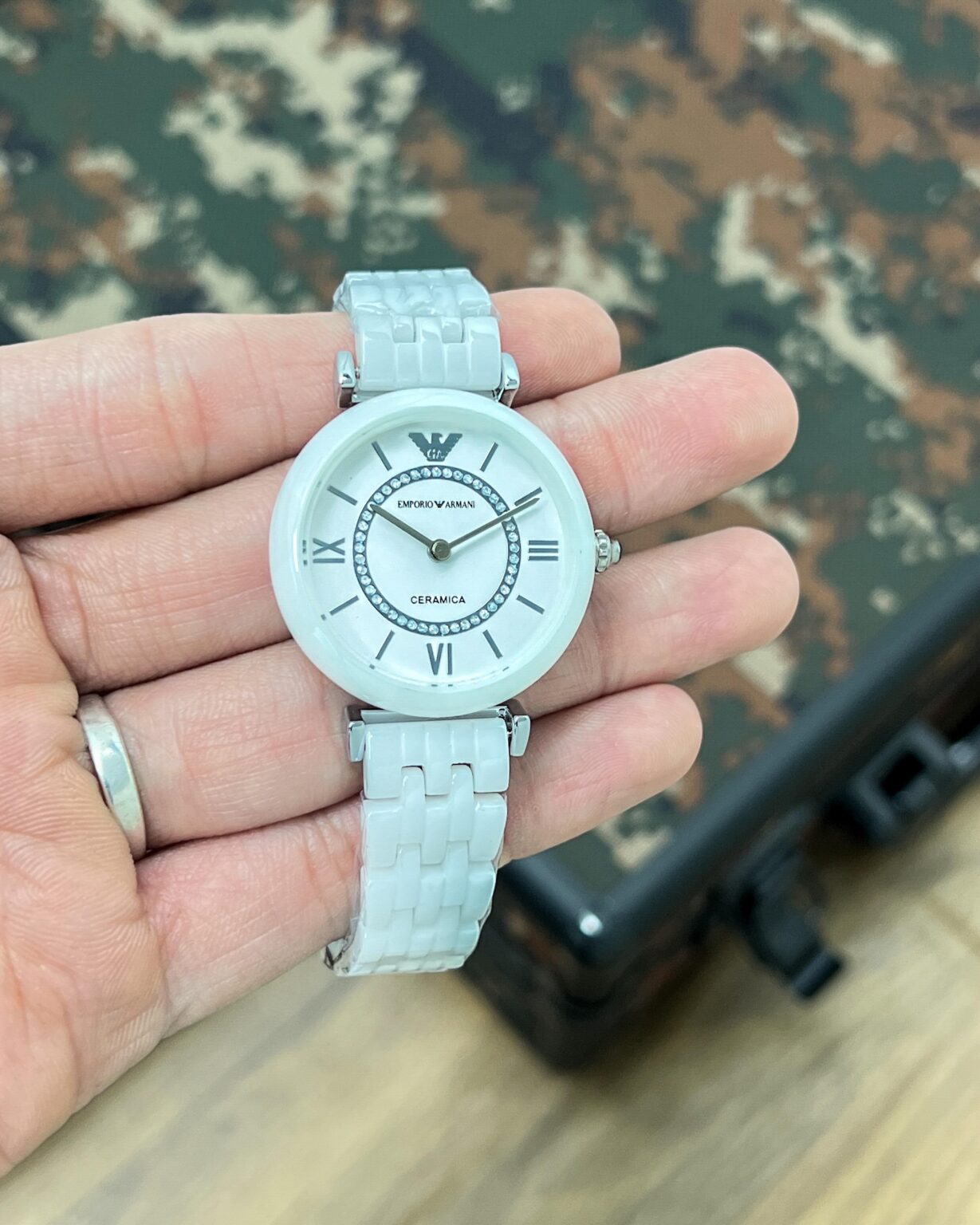 IMG 20241125 WA0011 scaled https://spacetimewatch.com/shop/emporio-armani-ceramica-ar1486/