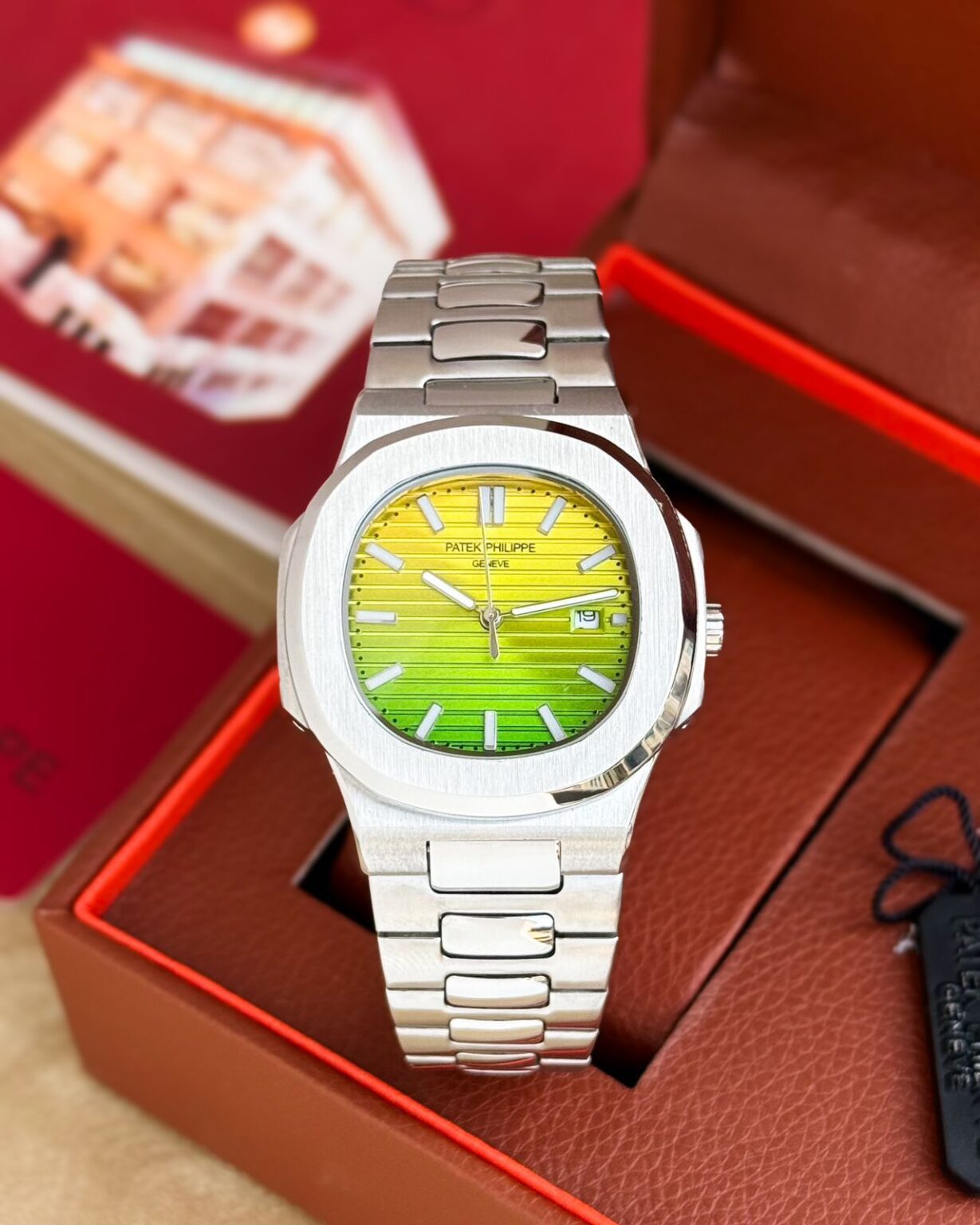 IMG 20241206 WA0004 https://spacetimewatch.com/shop/patek-philippe-nautilus-collection/