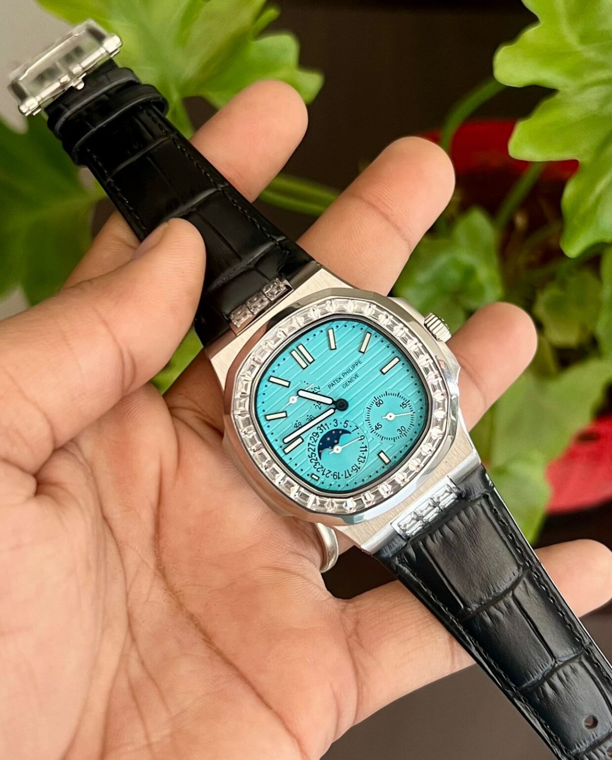 IMG 20241208 WA0033 https://spacetimewatch.com/shop/patek-philippe-nautilus-5/