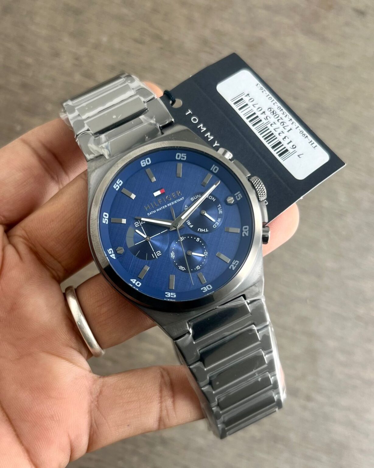 IMG 20241213 WA0020 https://spacetimewatch.com/shop/tommy-hilfiger-dexter-dail-mens/