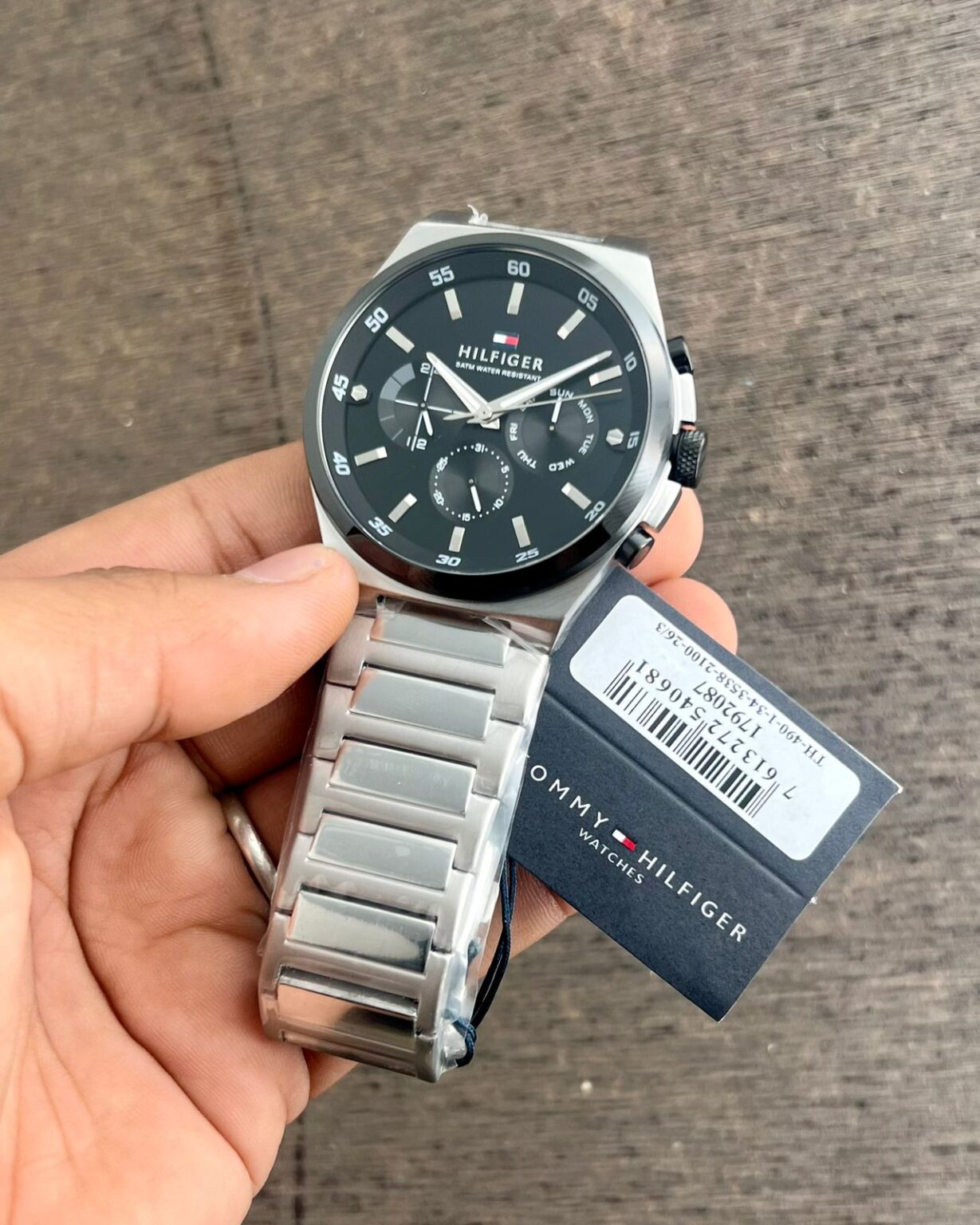 IMG 20241216 WA0017 https://spacetimewatch.com/shop/tommy-hilfiger-dexter-stainless-steel/