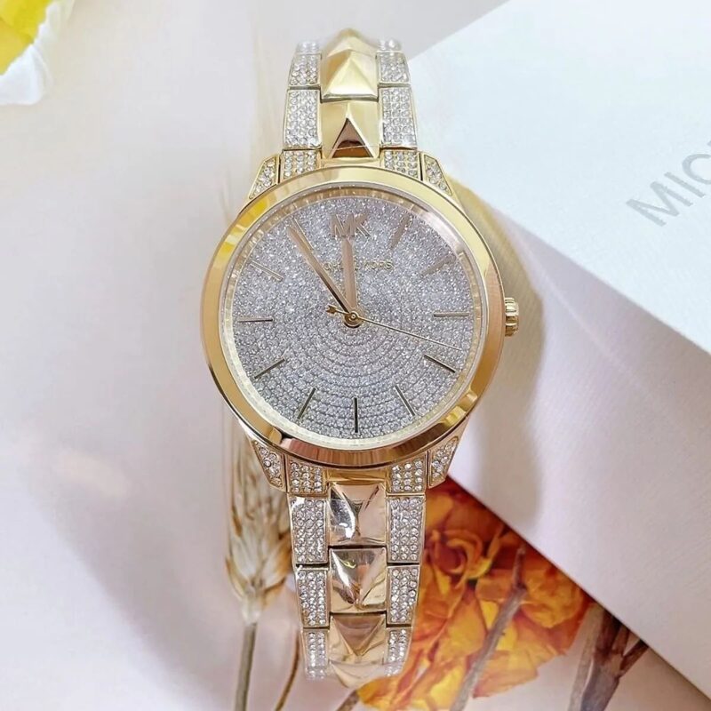 IMG 20241216 WA0047 https://spacetimewatch.com/shop/michael-kors-runway-mercer-mk6715/