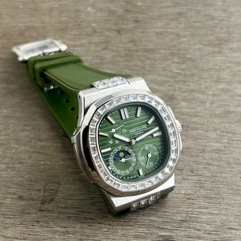 IMG 20241218 WA0058 https://spacetimewatch.com/shop/patek-philippe-nautilus-mens/