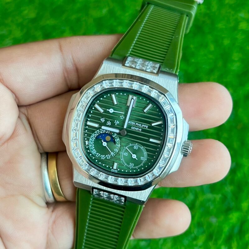 Patek Philippe Nautilus Mens
