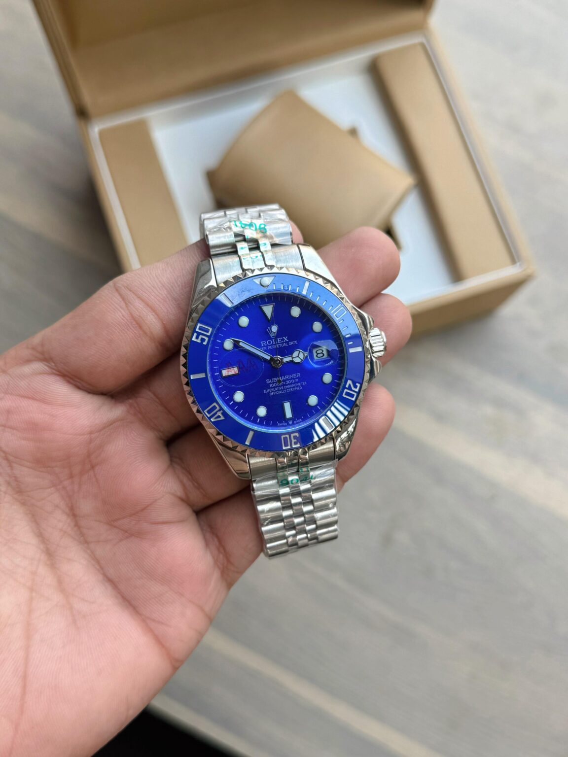 IMG 20241222 WA0001 scaled https://spacetimewatch.com/shop/rolex-submariner-automatic-series-3/