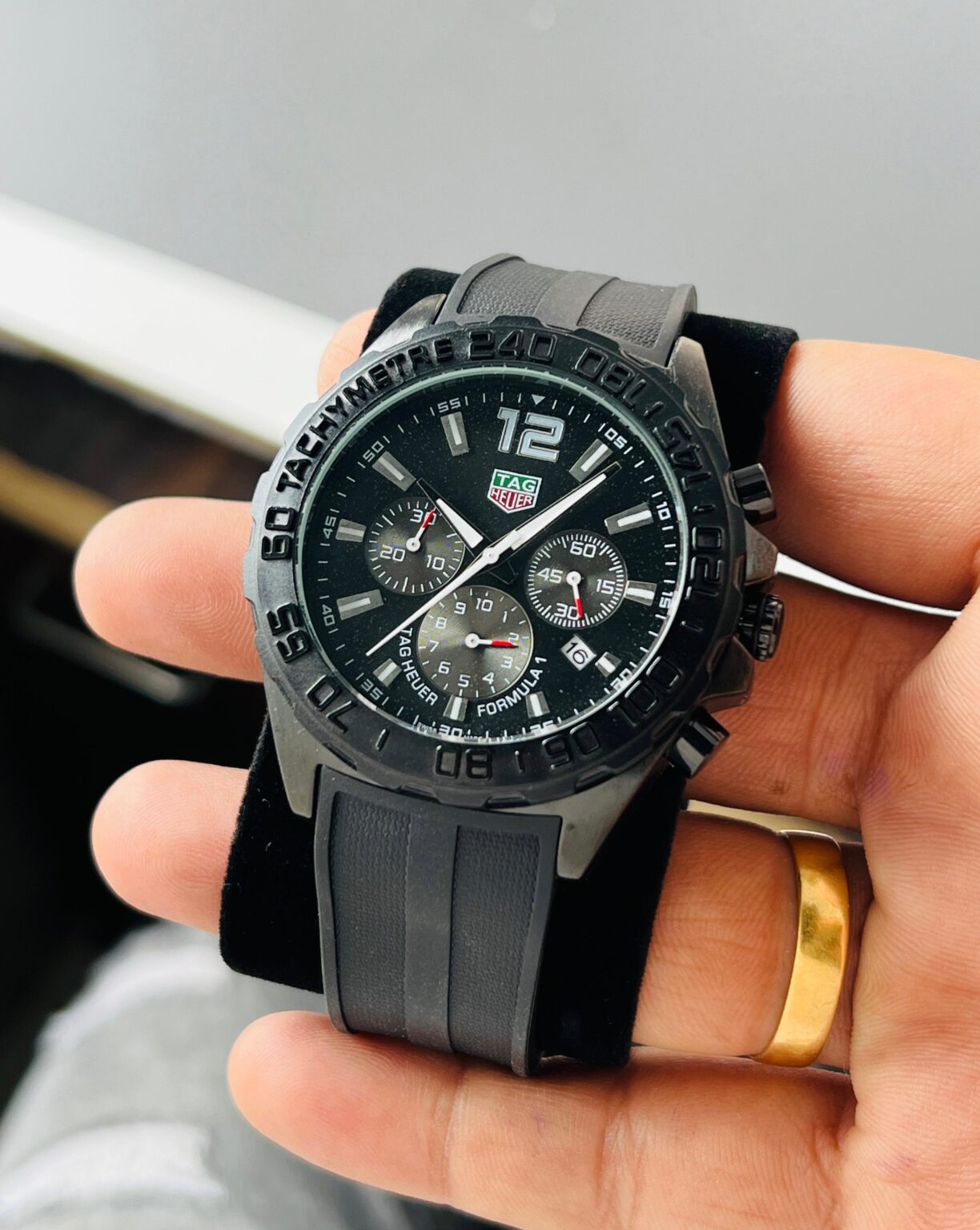 IMG 20241222 WA0071 scaled https://spacetimewatch.com/shop/tag-heuer-formula-1-sporty/