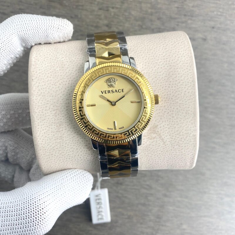 IMG 20250106 WA0067 scaled https://spacetimewatch.com/shop/versace-exquisite-v-tribute-2/