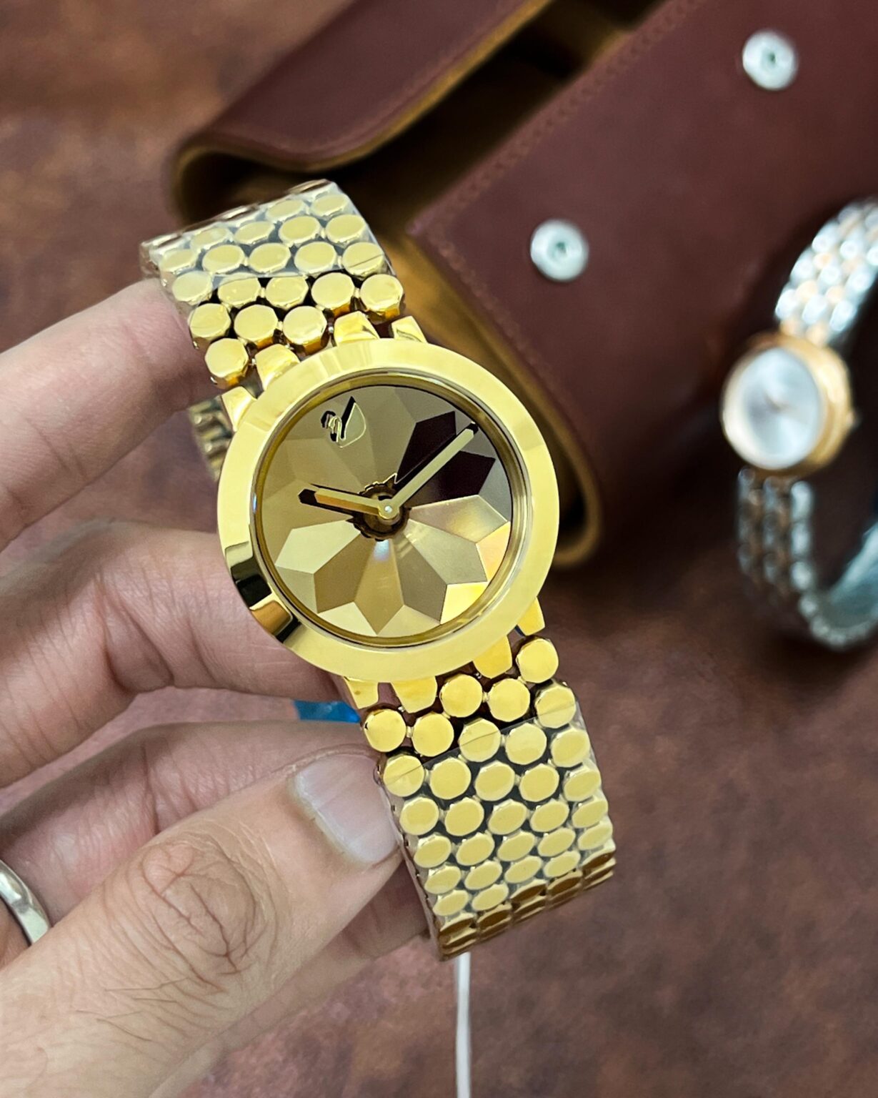 IMG 20250119 WA0007 scaled https://spacetimewatch.com/shop/swarovski-lake-of-shimmer-yellow-gold/