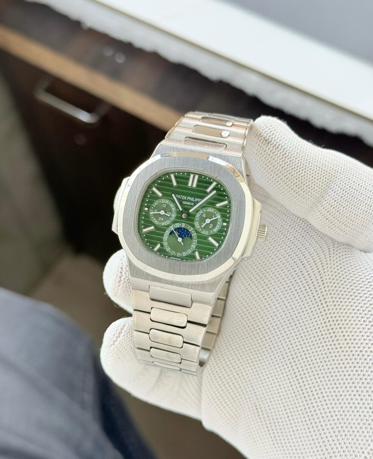 IMG 20250123 WA0054 scaled https://spacetimewatch.com/shop/patek-philippe-exclusive-nautilus-2/