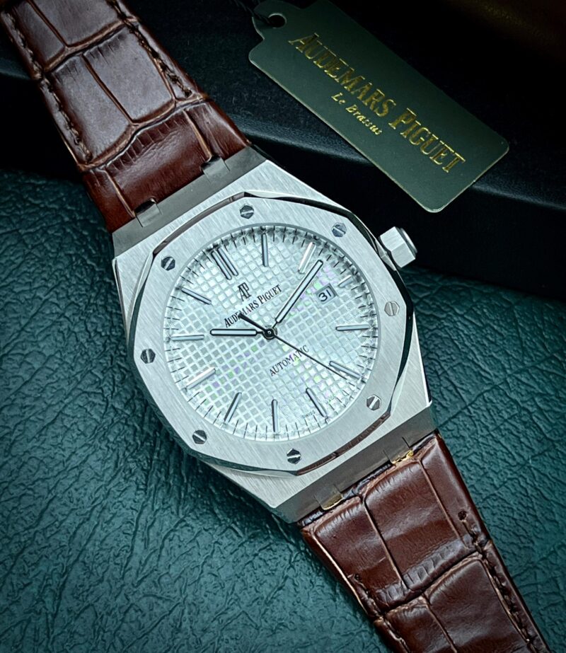 IMG 20250206 WA0068 scaled https://spacetimewatch.com/shop/audemars-piguet-royal-oak-off-shore-new-release/