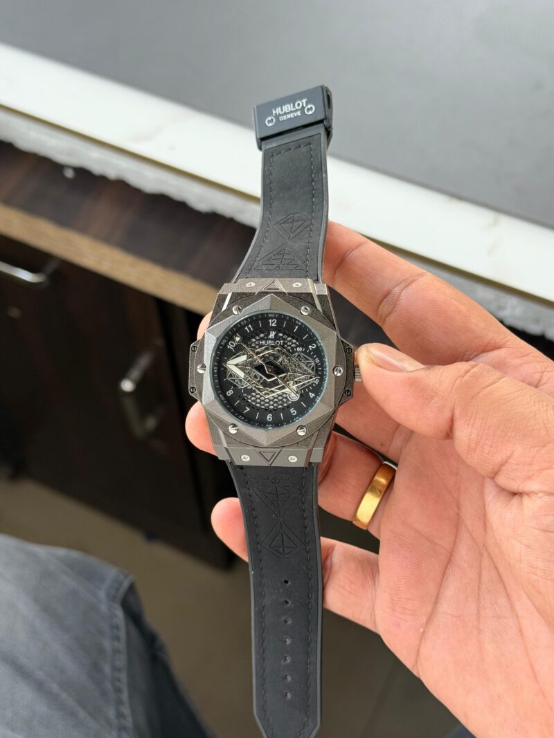 IMG 20250208 WA0017 scaled https://spacetimewatch.com/shop/hublot-big-bang-spider-budge/
