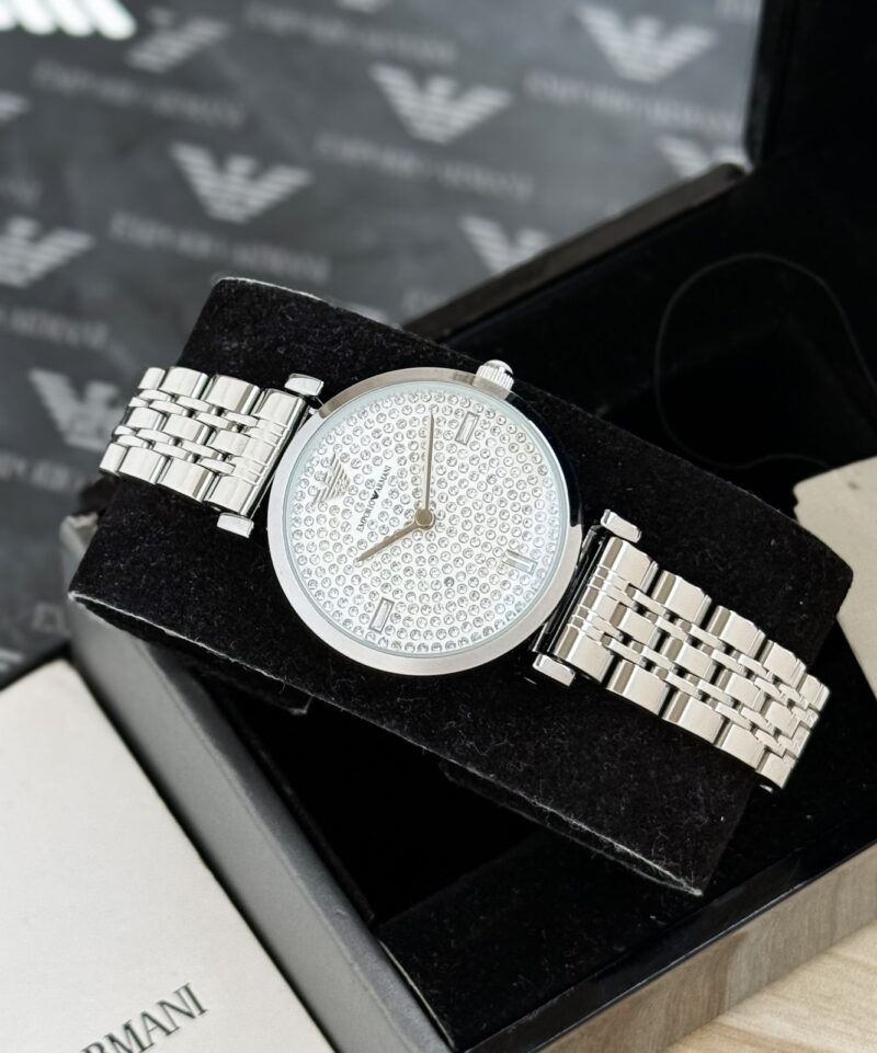 IMG 20250209 WA0015 https://spacetimewatch.com/shop/emporio-armani-white-slim/