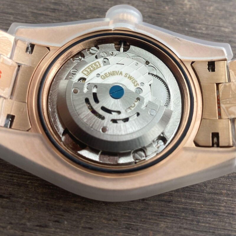IMG 20250210 WA0006 https://spacetimewatch.com/shop/rolex-day-date-diamond-figer/