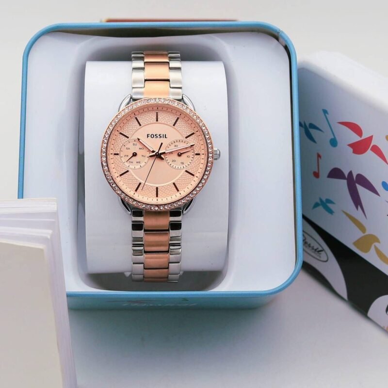 1000014199 https://spacetimewatch.com/shop/fossil-tailor-rose-gold/