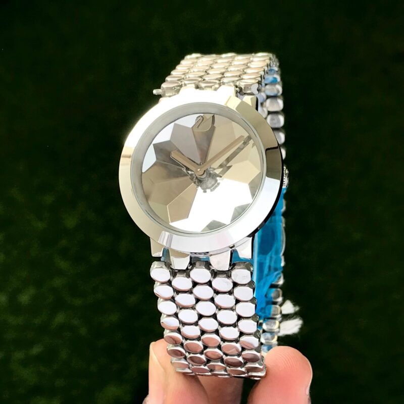1000014861 scaled https://spacetimewatch.com/shop/swarovski-lack-of-shimmer/