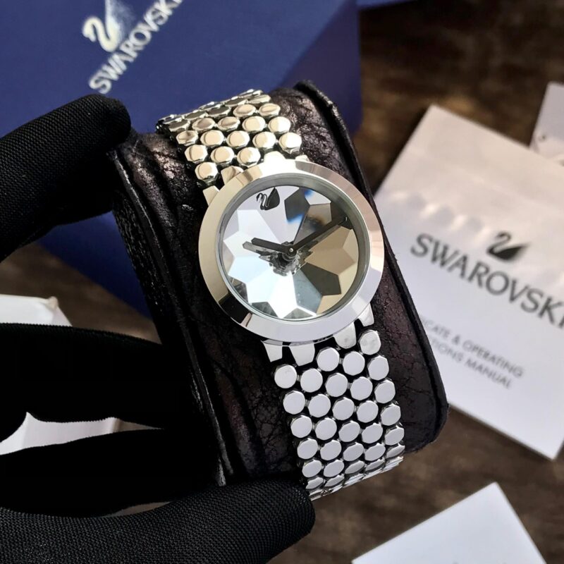 1000014862 scaled https://spacetimewatch.com/shop/swarovski-lack-of-shimmer/