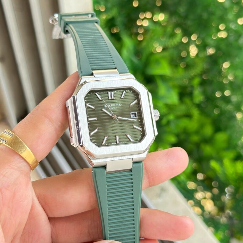 1dc01527 4a44 47d4 9688 996ee173f642 scaled https://spacetimewatch.com/shop/patek-philippe-cubitus-green/