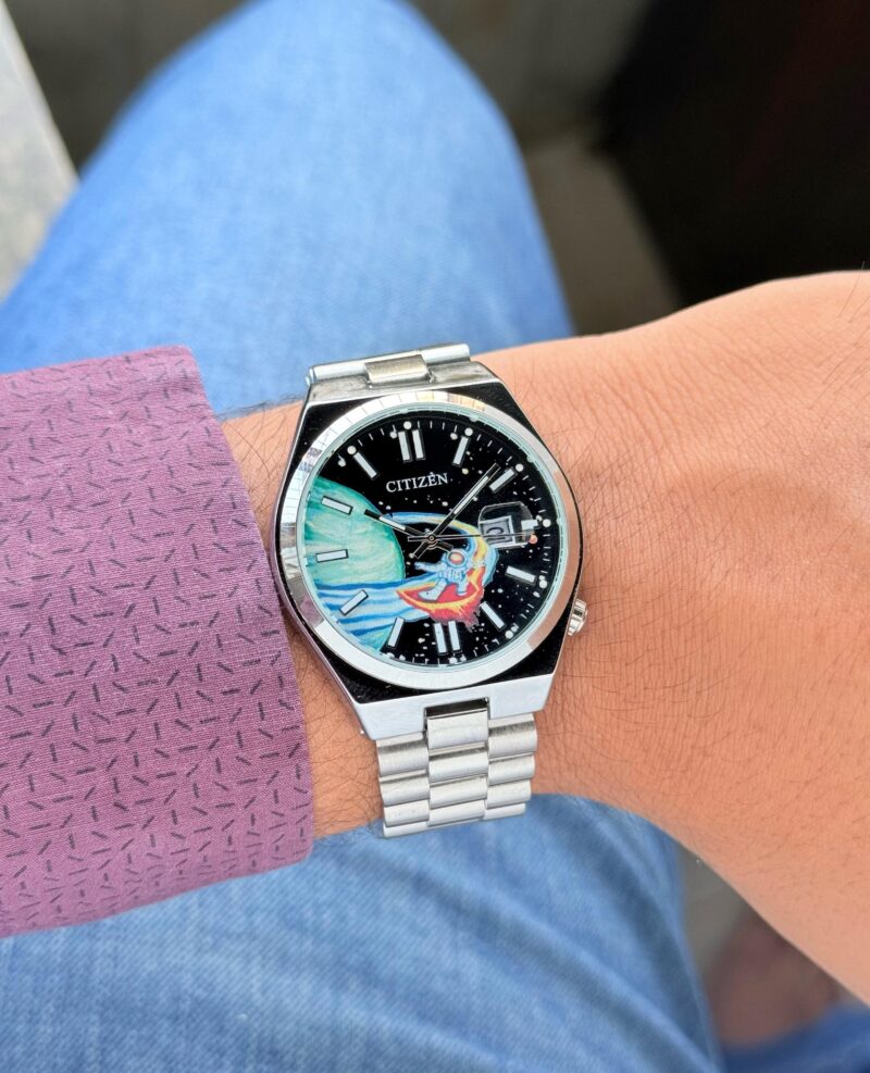 2dc542d6 574c 46f0 9d4b 1f8a67281764 scaled https://spacetimewatch.com/shop/citizen-classic-silver/