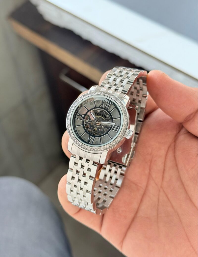 ed5b8335 7bcb 4288 bb59 2e608c4de91f scaled https://spacetimewatch.com/shop/fossil-curiosity-womens-skeleton/