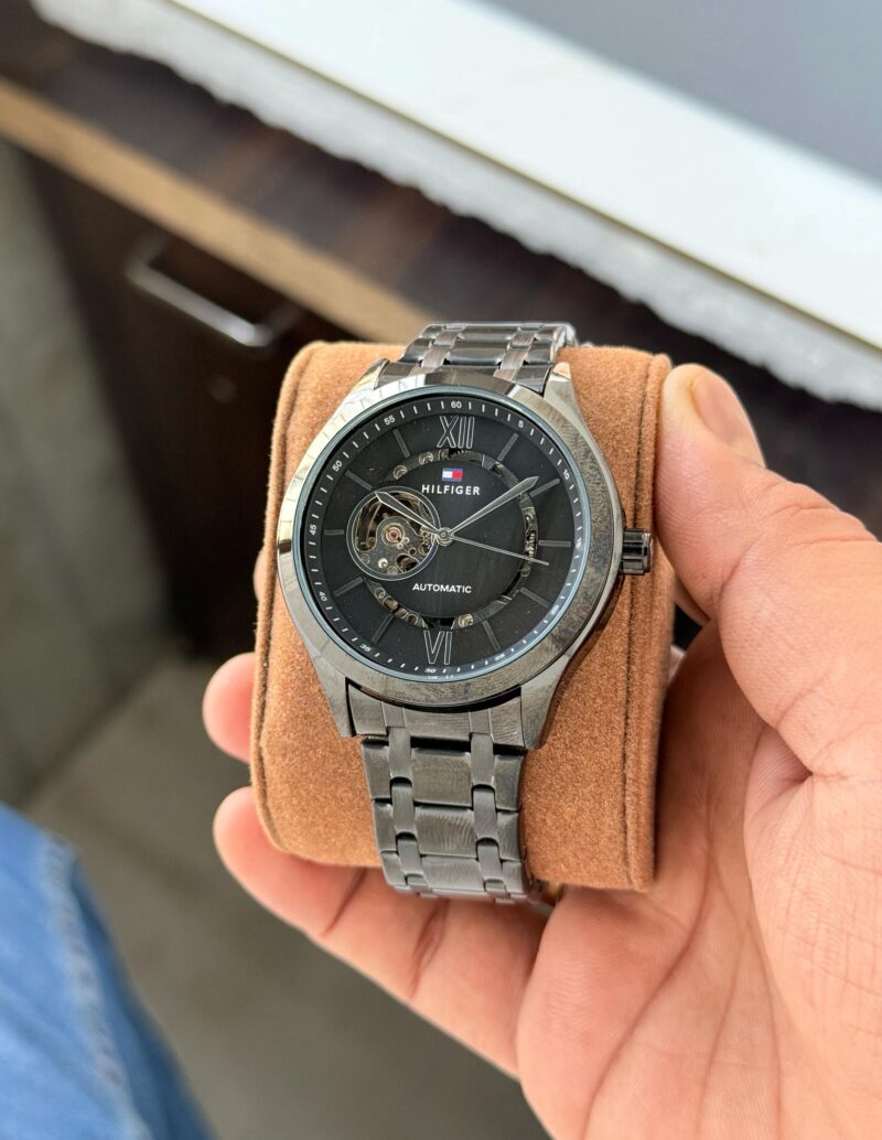 f04f2790 5b5f 4717 b8be c718270270e5 scaled https://spacetimewatch.com/shop/tommy-hilfiger-modren-black-automatic/