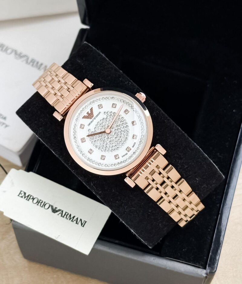 1000015750 https://spacetimewatch.com/shop/emporio-armani-slim-dial/