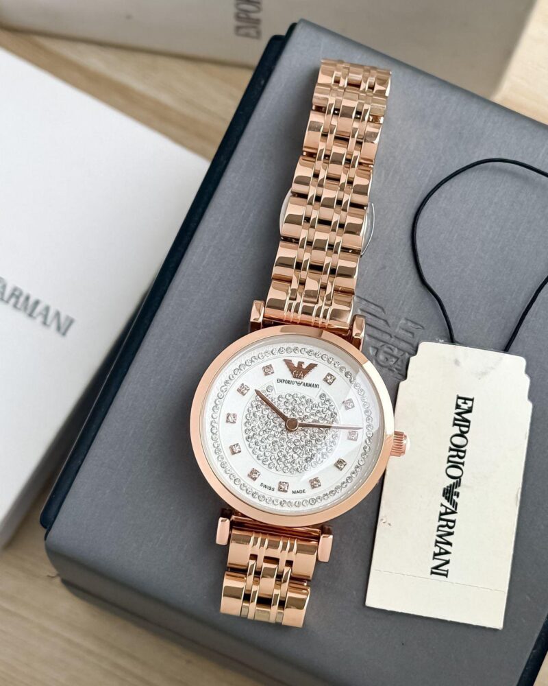 1000015751 https://spacetimewatch.com/shop/emporio-armani-slim-dial/