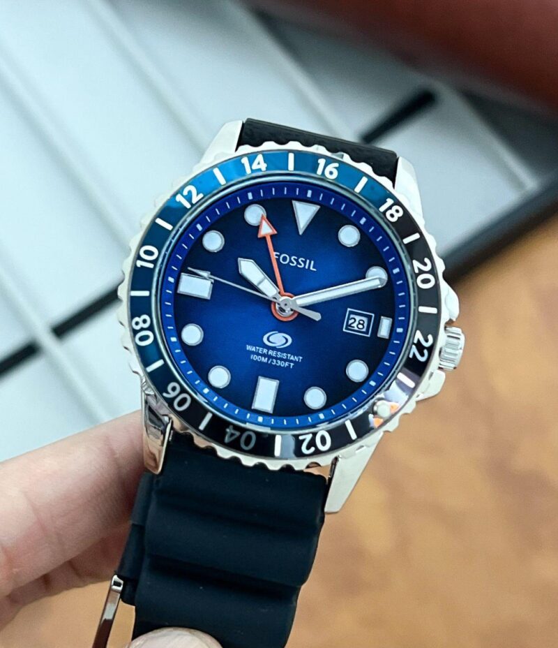 1000015822 https://spacetimewatch.com/shop/fossil-fs6049-gmt/