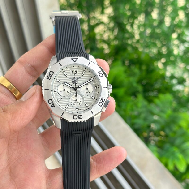 1000016916 scaled https://spacetimewatch.com/shop/tag-heuer-aquaracer-professional/