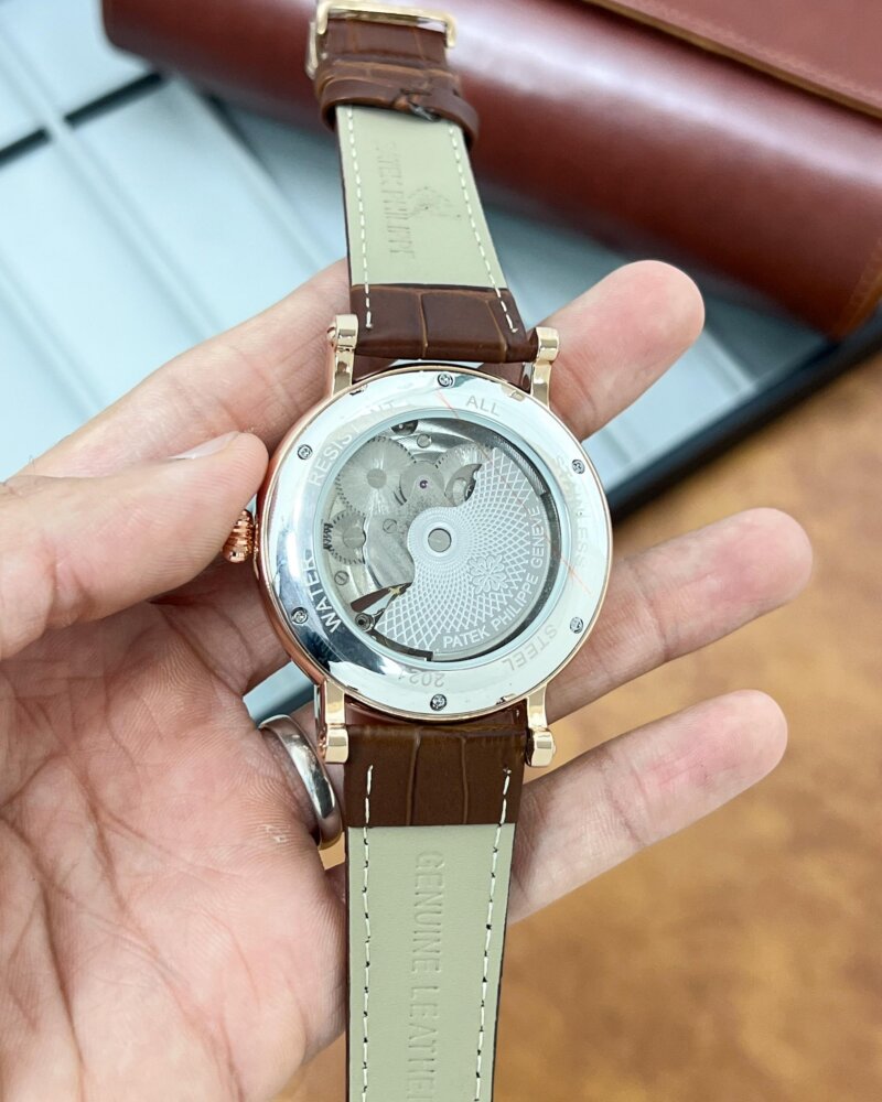 1000017895 scaled https://spacetimewatch.com/shop/patek-philippe-first-copy-watches-7aaa-premium/