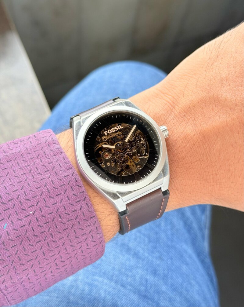 1000017962 scaled https://spacetimewatch.com/shop/fossil-everett-skeleton-premium/