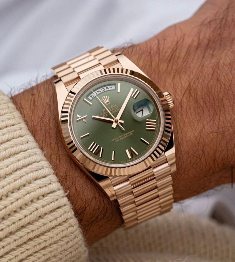 1000018493 https://spacetimewatch.com/shop/rolex-oyster-perpetual-day-date-5/