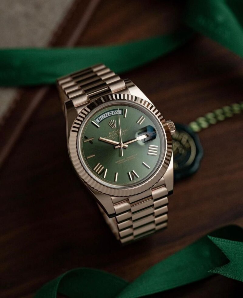 1000018496 https://spacetimewatch.com/shop/rolex-oyster-perpetual-day-date-5/