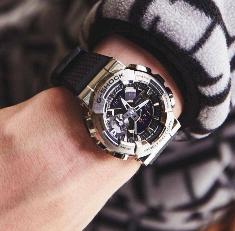 1000018966 https://spacetimewatch.com/shop/g-shock-gm-110-series/