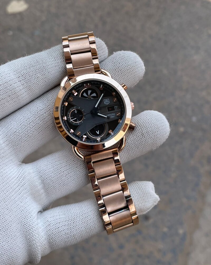 1000018978 https://spacetimewatch.com/shop/tag-heuer-grand-carrera-cr7/