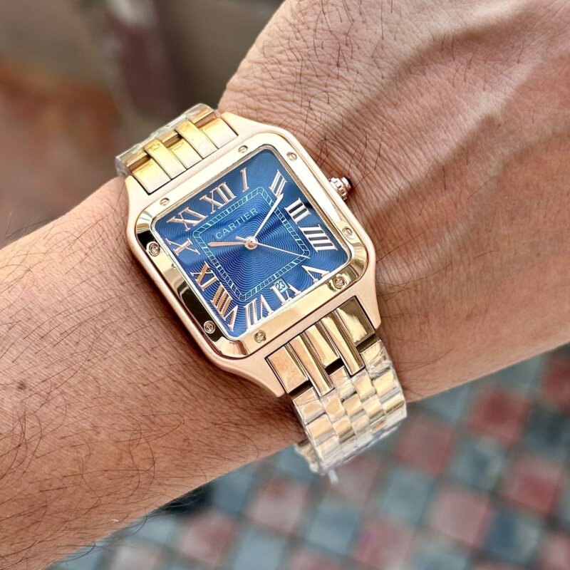1000019441 https://spacetimewatch.com/shop/cartier-santos-dumont-blue-dial/
