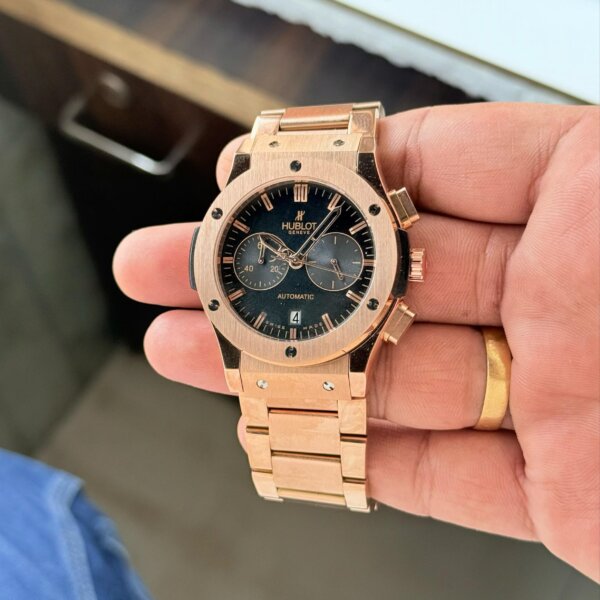 1000019998 1 scaled https://spacetimewatch.com/first-copy-watches-in-delhi/
