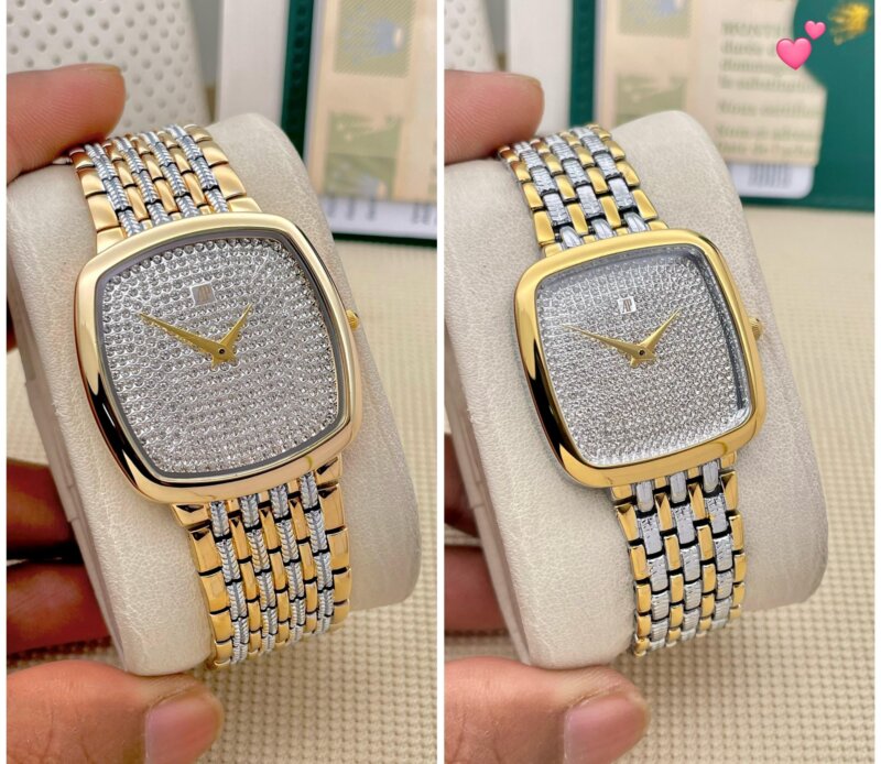 1000020305 4 scaled https://spacetimewatch.com/shop/audemars-piguet-slim-couple-premium/