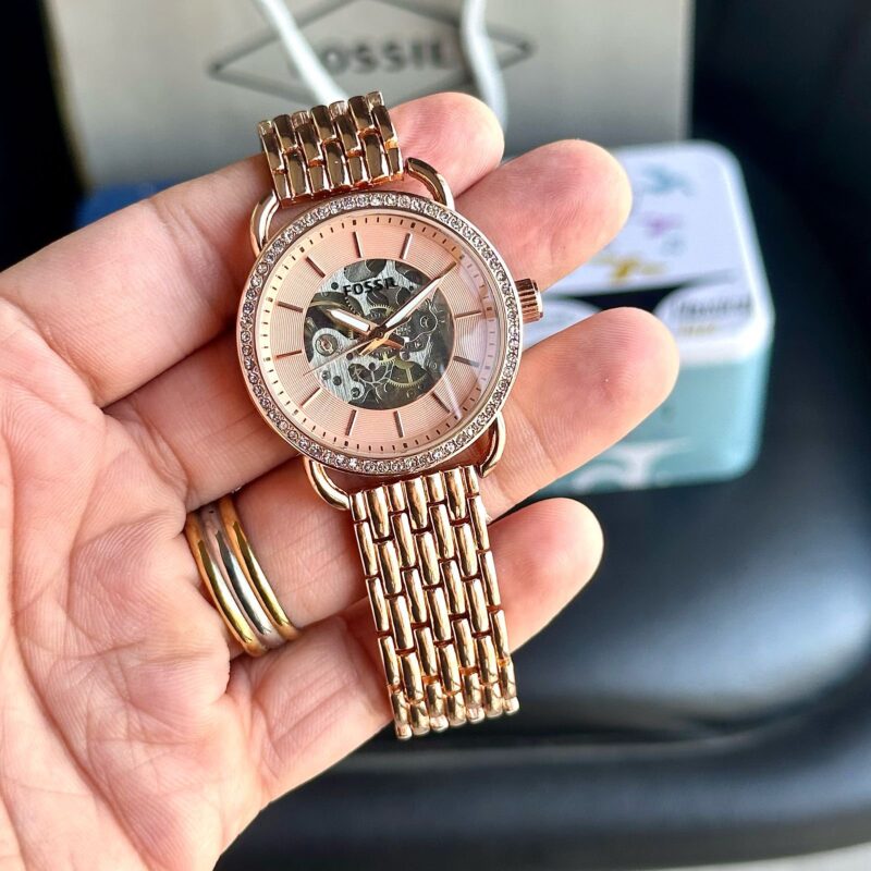 1000021245 https://spacetimewatch.com/shop/fossil-tailor-7aa-premium-automatic/