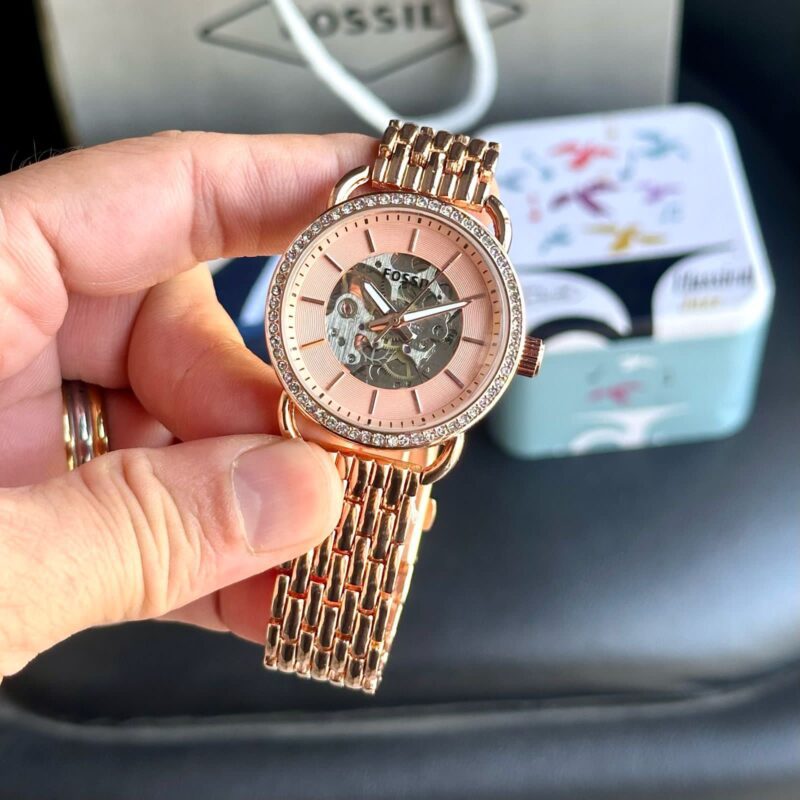 1000021246 https://spacetimewatch.com/shop/fossil-tailor-7aa-premium-automatic/