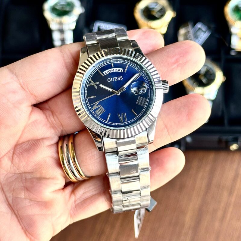 1000021724 https://spacetimewatch.com/shop/guess-first-copy-watches-connoisseur/
