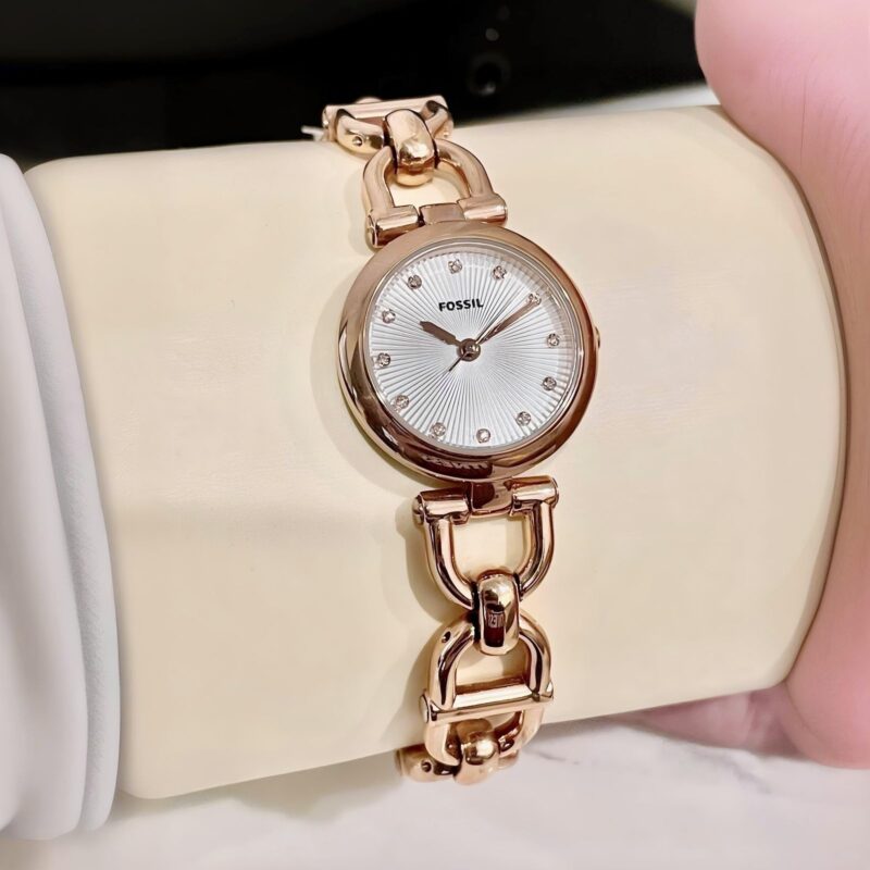 WhatsApp Image 2025 06 11 at 3.09.53 AM https://spacetimewatch.com/shop/brand-fossil-for-her-quality-7aa-premium-collection-model-olive-series/