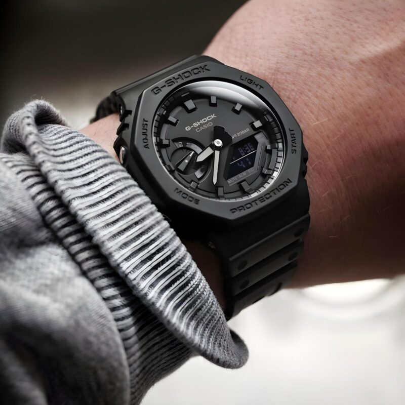 Brand  G-Shock Casio Oak  For Unisex  7AA Premium Collection  Model - GA-2100