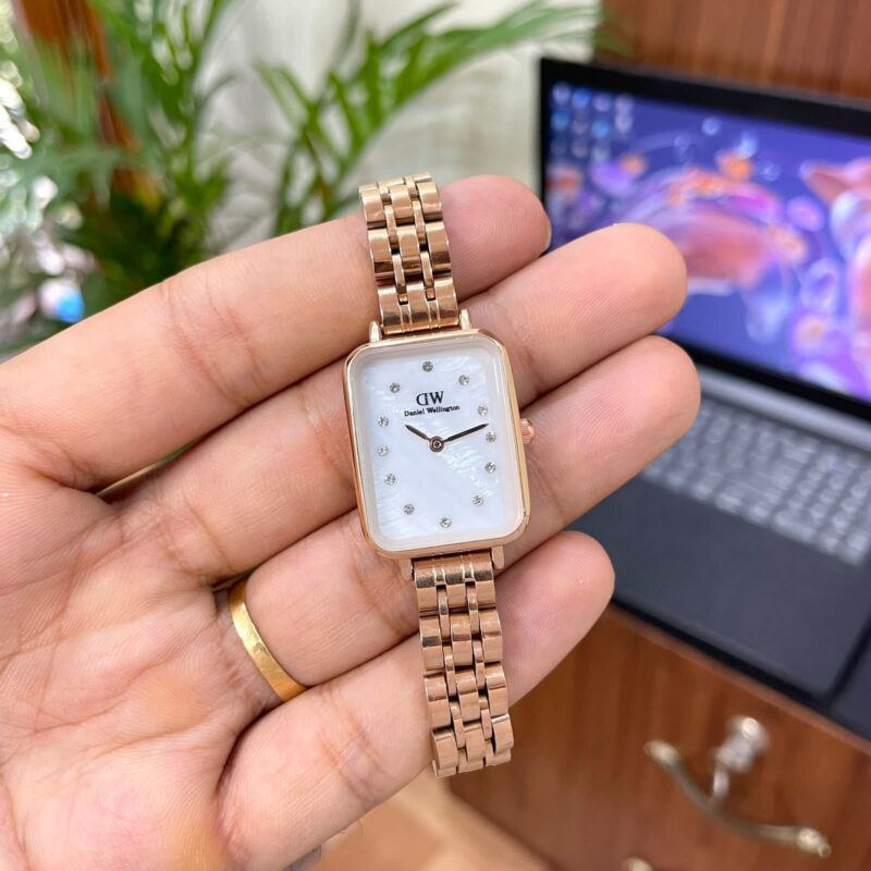WhatsApp Image 2025 06 20 at 8.59.15 AM 1 https://spacetimewatch.com/shop/daniel-wellington-for-her-7aa-premium-collection-next-to-original/