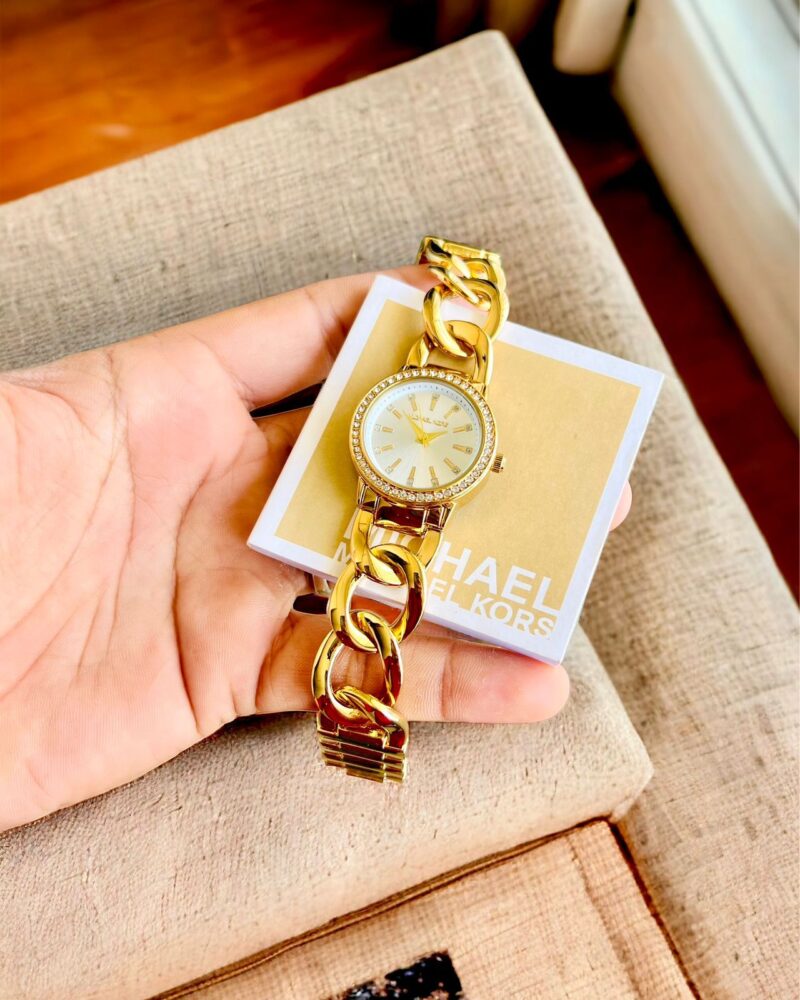 WhatsApp Image 2025 06 24 at 10.49.46 AM 1 https://spacetimewatch.com/shop/brand-michael-kors-model-vr-quality-7a-gender-ladies-2/
